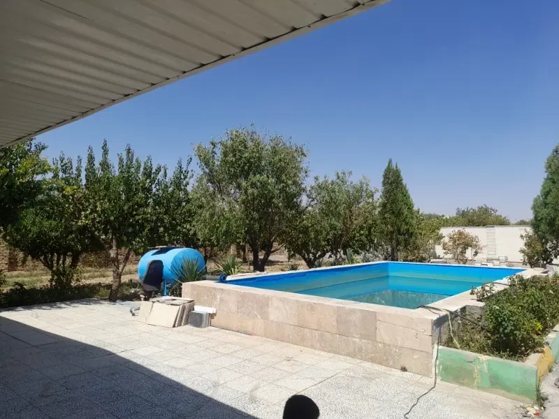 باغ میقان ۱۳۰۰ متر