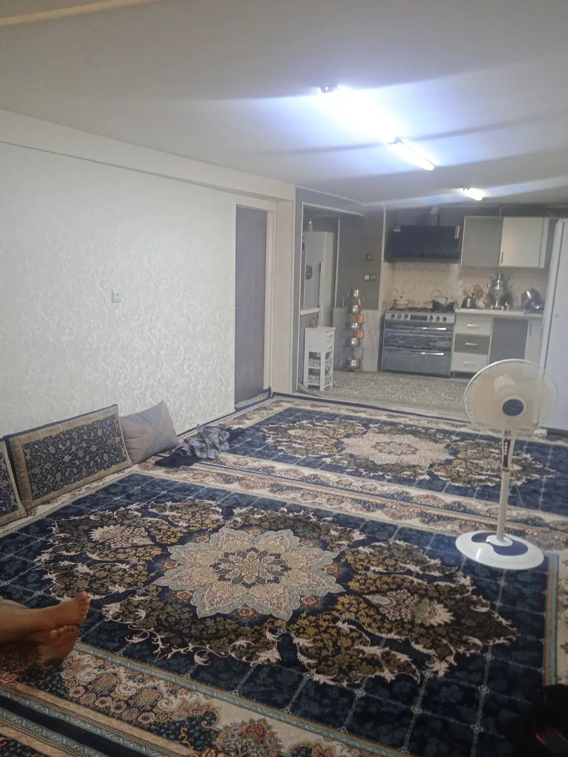 معاوضه دو طبقه با درب جدا حاشیه 8متر