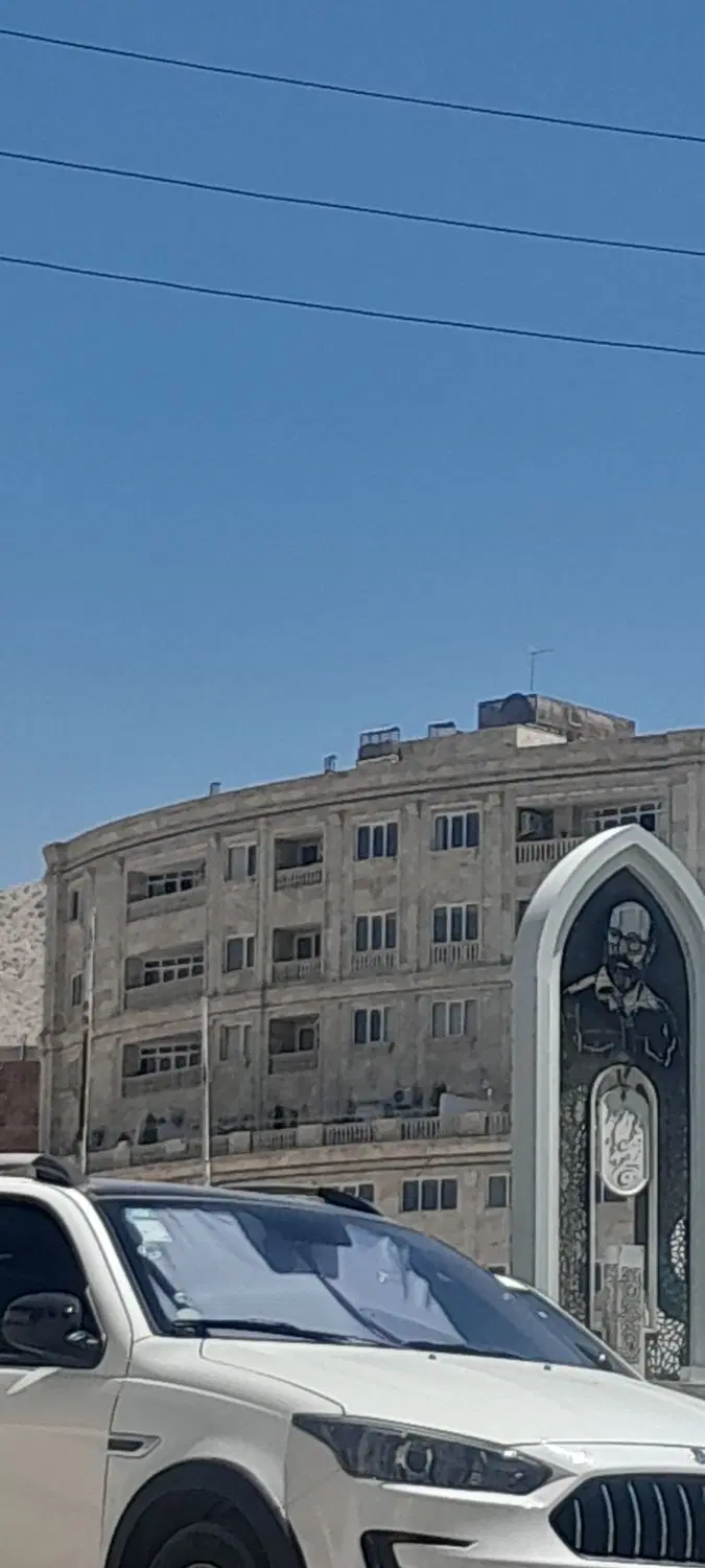منزل ویلایی بزن