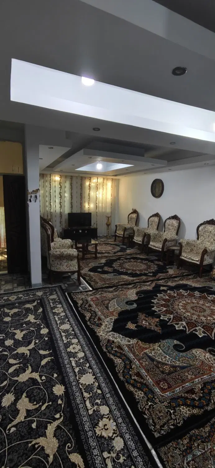 واحد ۱۰۰متری