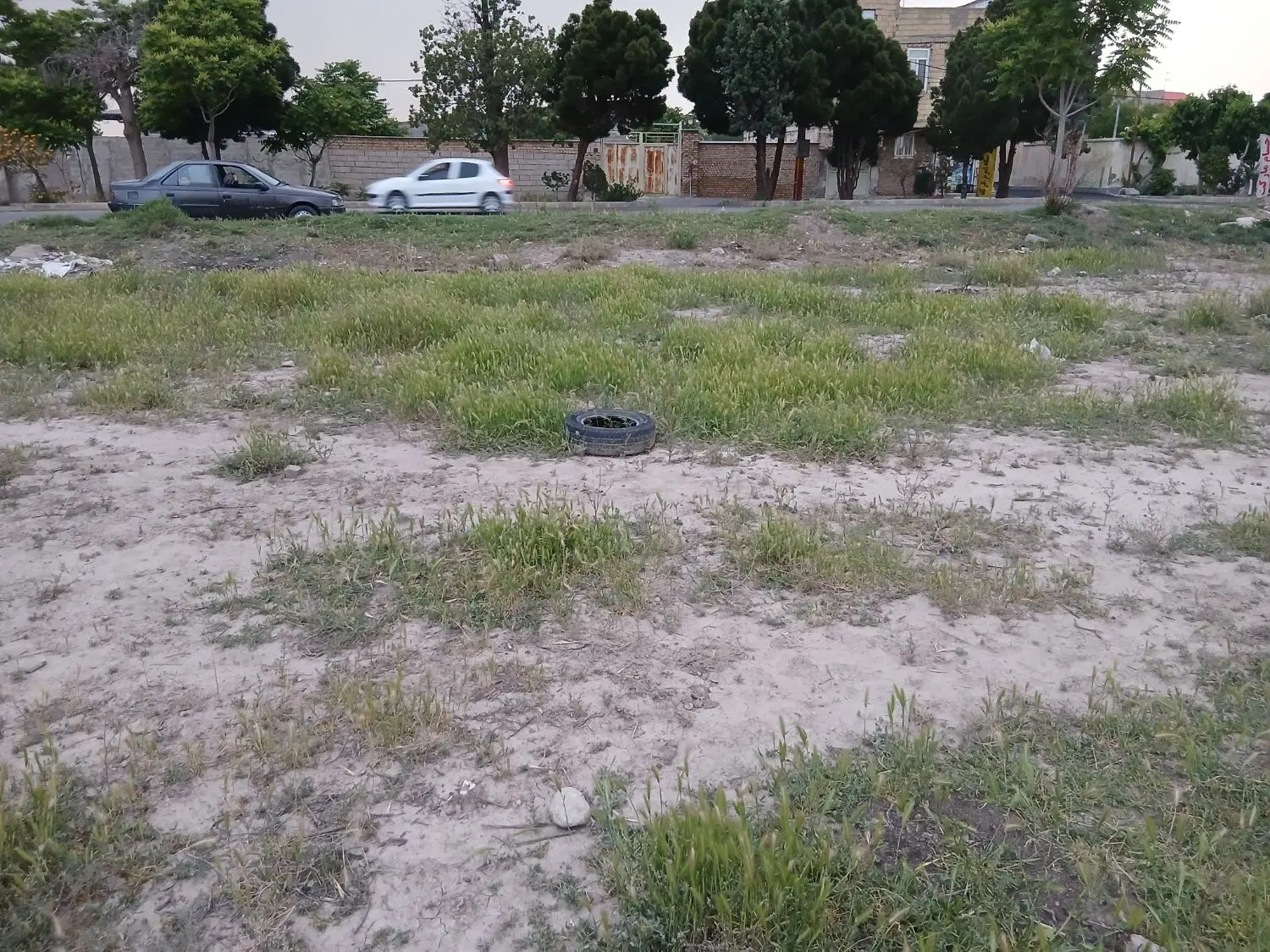 زمین مسکونی