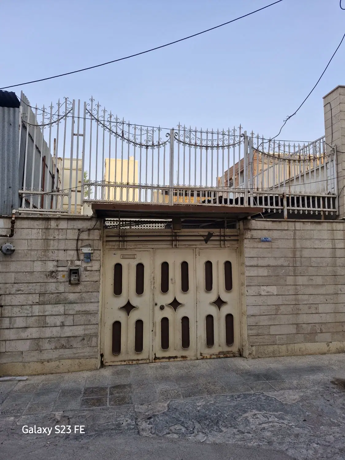 خانه ویلایی  144 متر کوچه شاکری