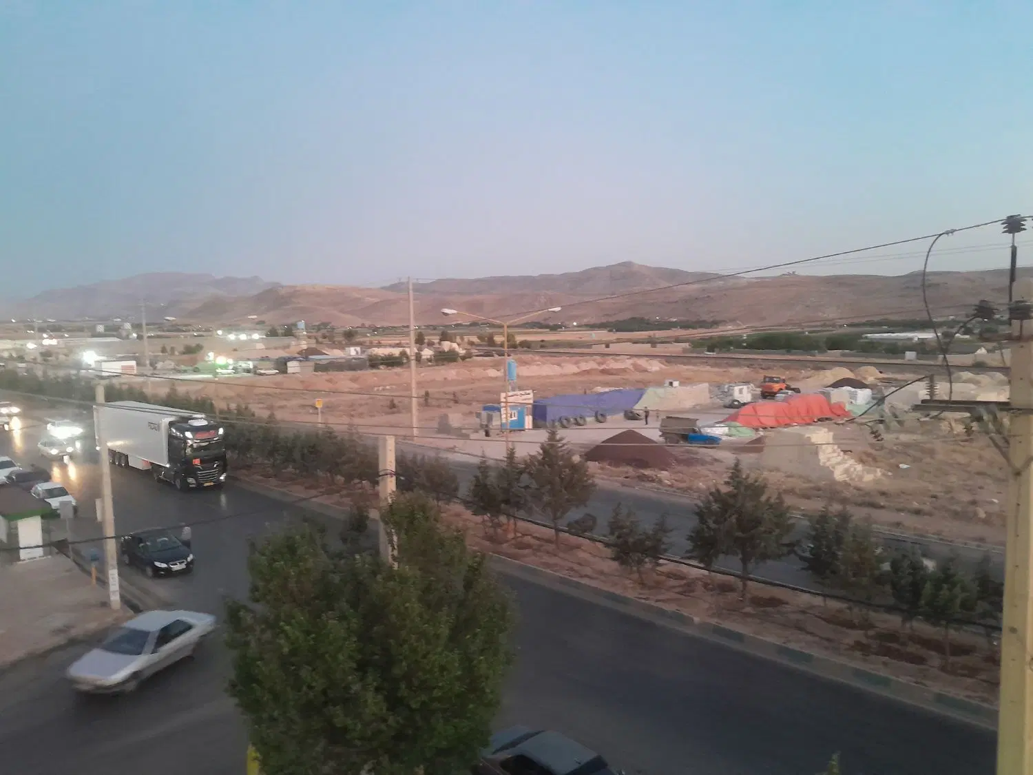 ویلایی _ طبقه _ دو خواب _ صدرا