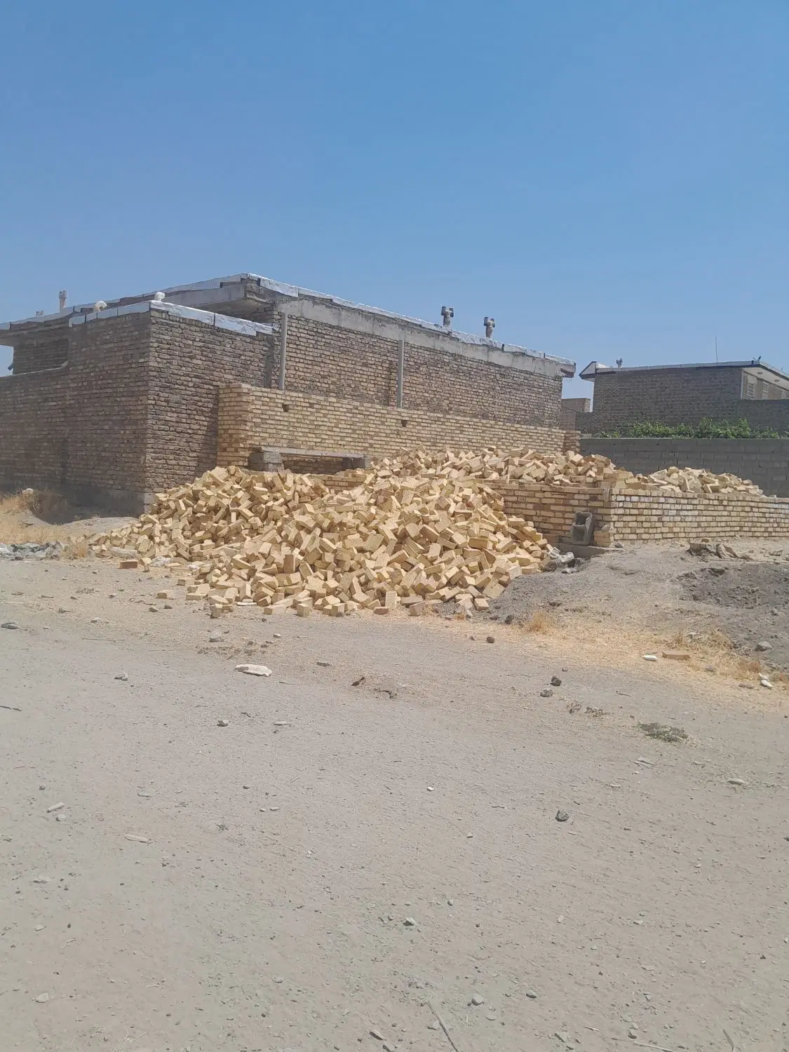 زمین مسکونی در گوی تپه