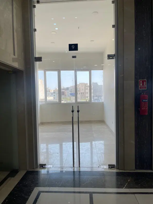 مغازه ۵۰ متری تجاری امکانات کامل