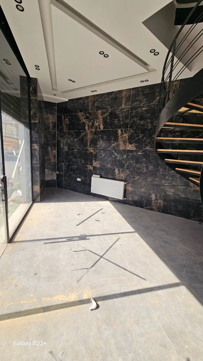 اجاره مغازه در خیابان 30 متری باهنر