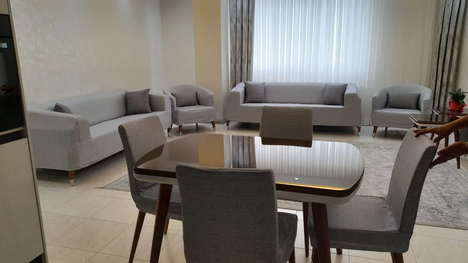 اجاره آپارتمان ۷۵ متری اندیشه