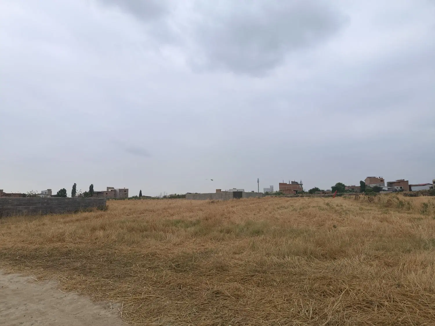 خلیج فارس۹ فاصله تا آخر اسفالت ۱۰۰متر