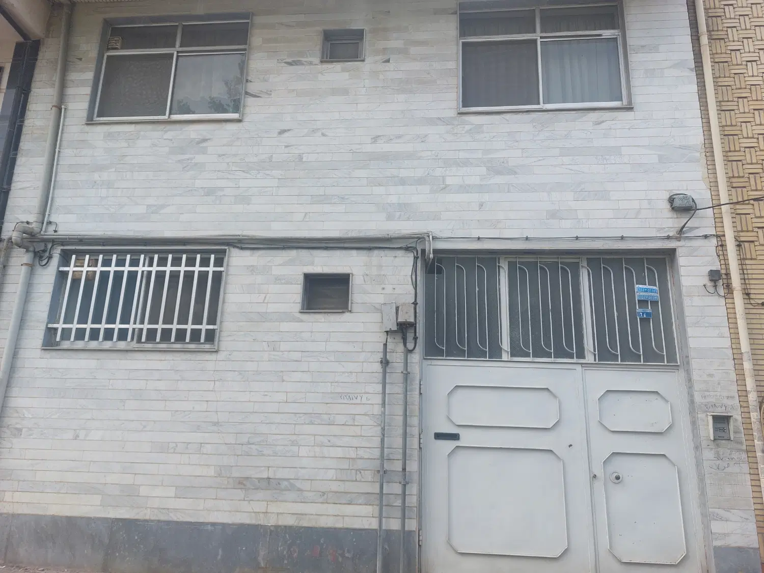 همکف نزدیک لاکانی واحد ۷۰ متری