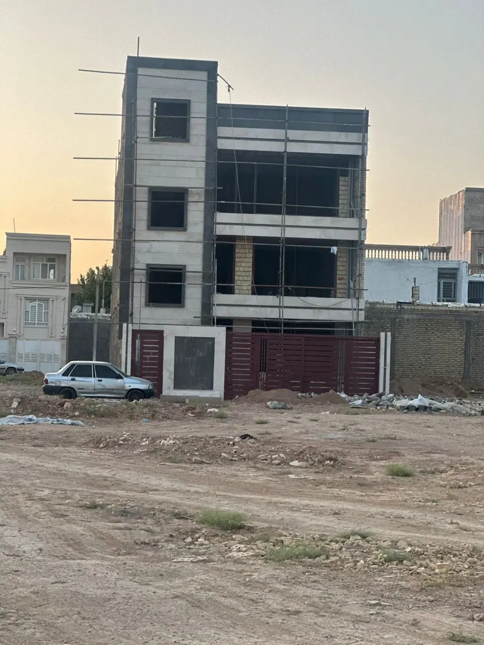 شخصی‌ساز سه طبقه