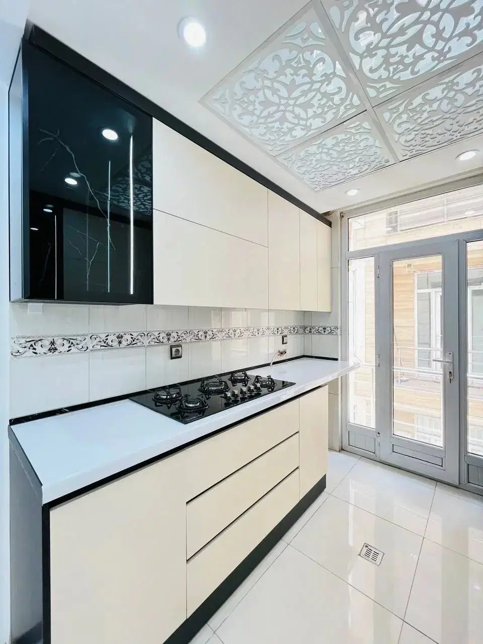 فروش آپارتمان ۶۰ متری_ سند تکبرگ عرصه و عیان