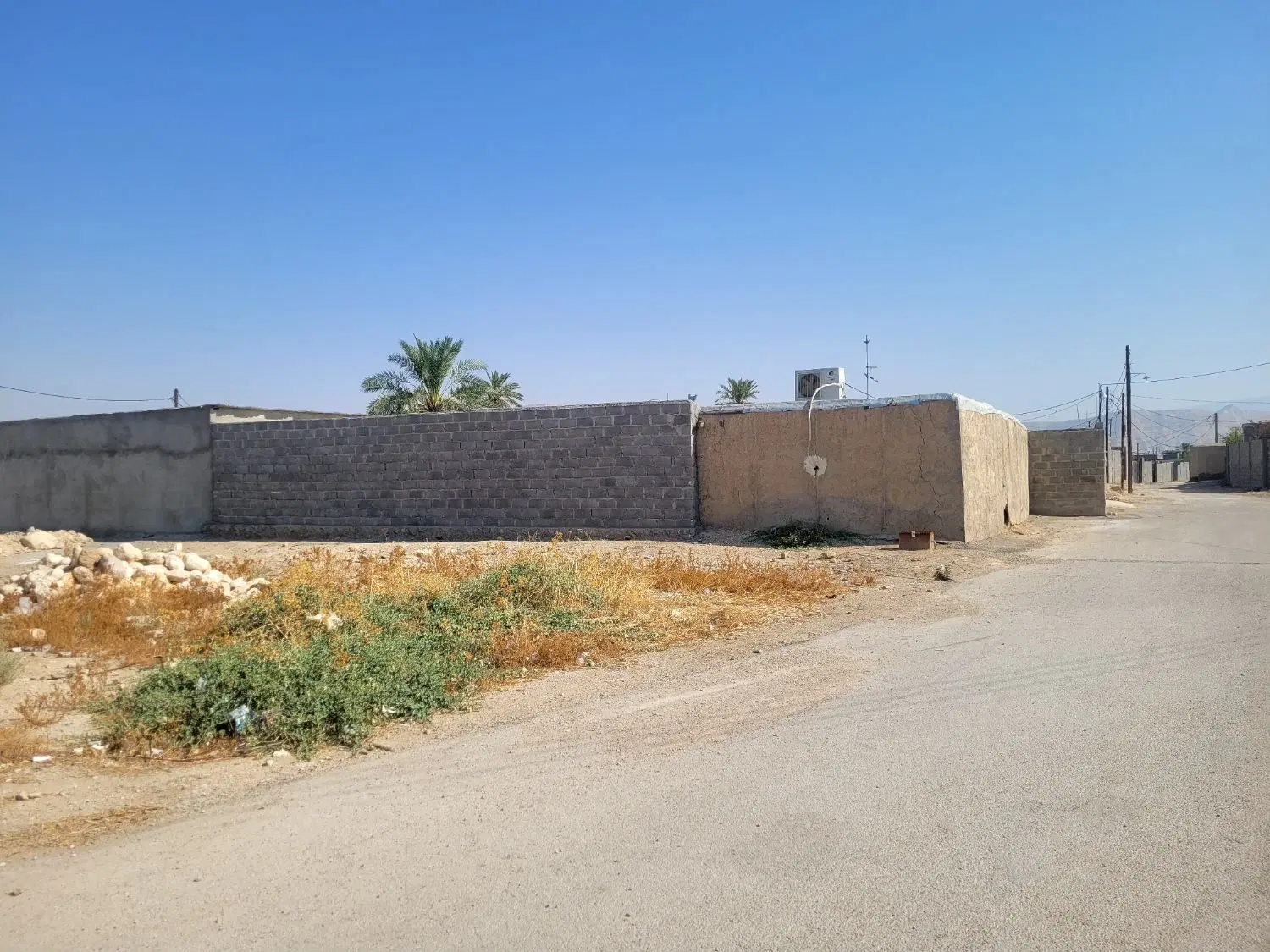 زمین مسکونی