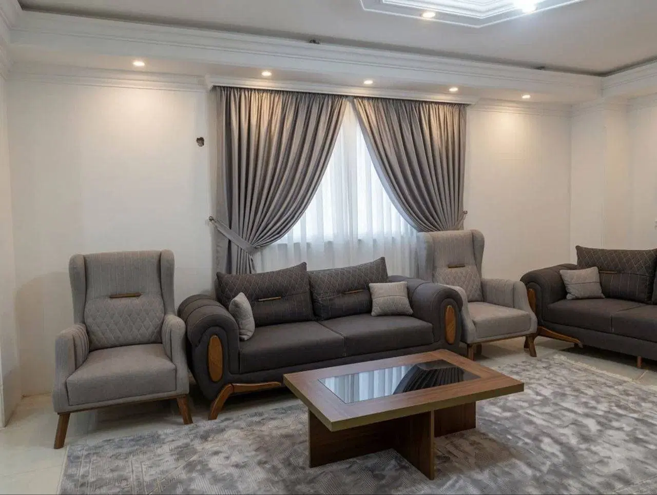 واحد ۷۰ متری تجهیز