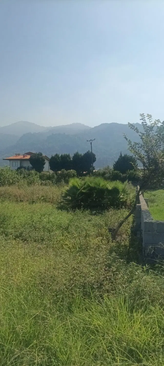 ۴۰۰متر زمین نصف مسکونی