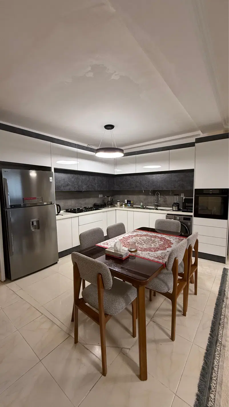 واحد ۹۰ متری_ داماهی_ گوهران