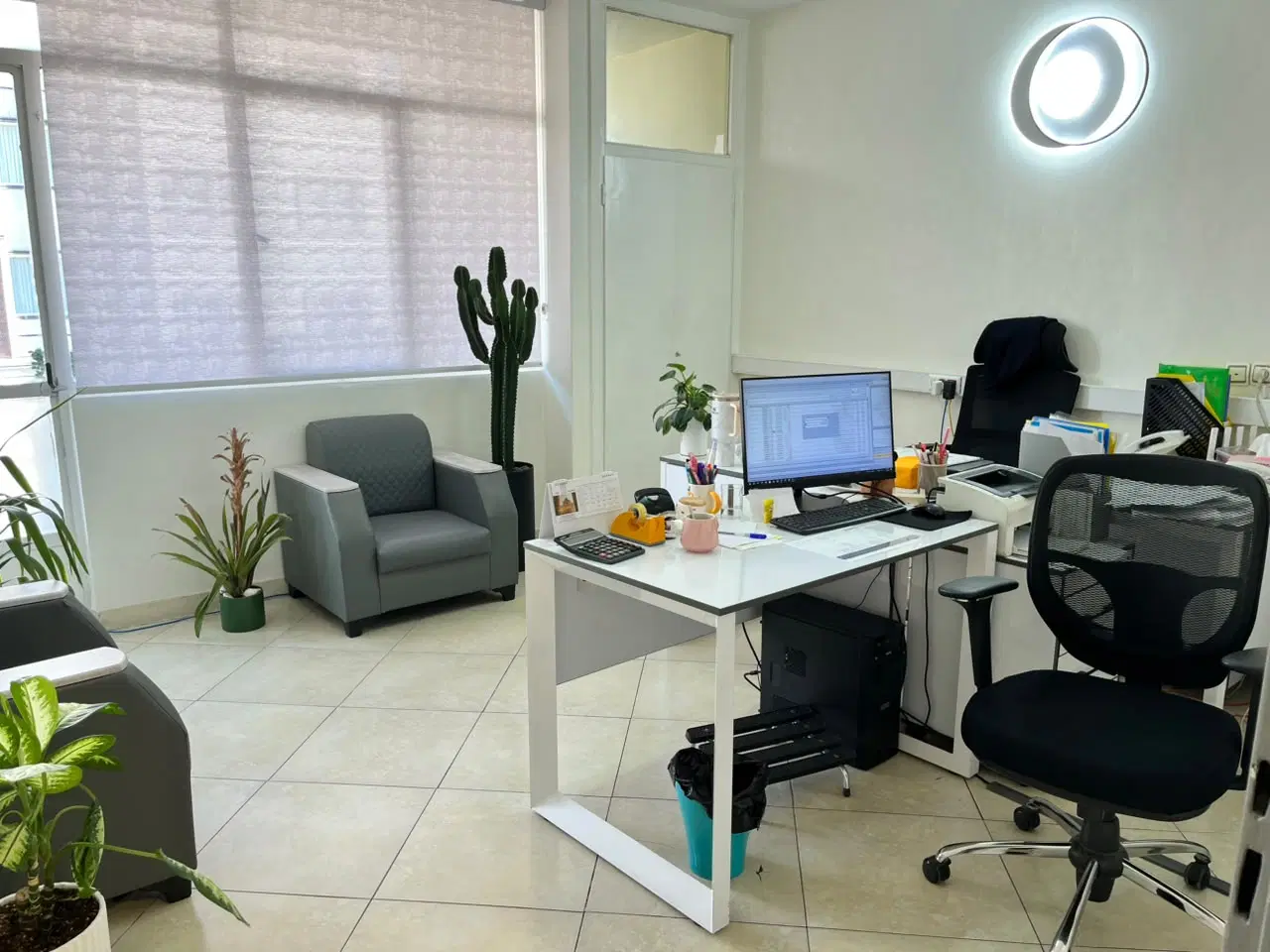 ۹۲ متر سند اداری، تاپ لوکیشن توحید