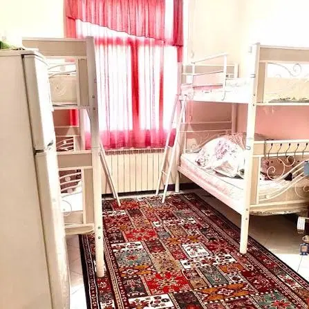 نیازمند یک خوابگاه مناسب