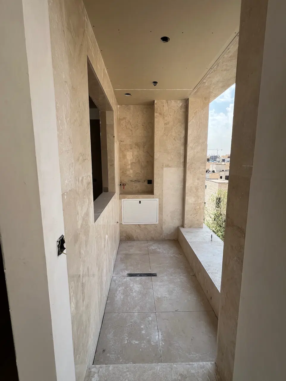 دیباجی ۱۱۲ متر نوساز