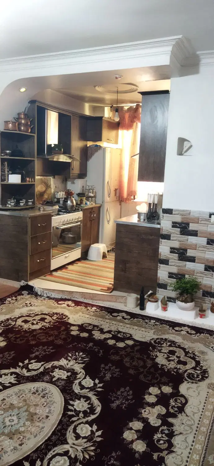 51 متر رو به نما 2 خوابه قیمت 5 میلیارد 800