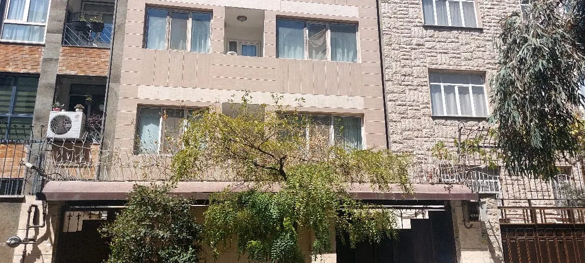 آپارتمان ۹۰متری