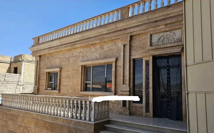 ویلایی230متری خیابان فلاح نبش حسین زاده