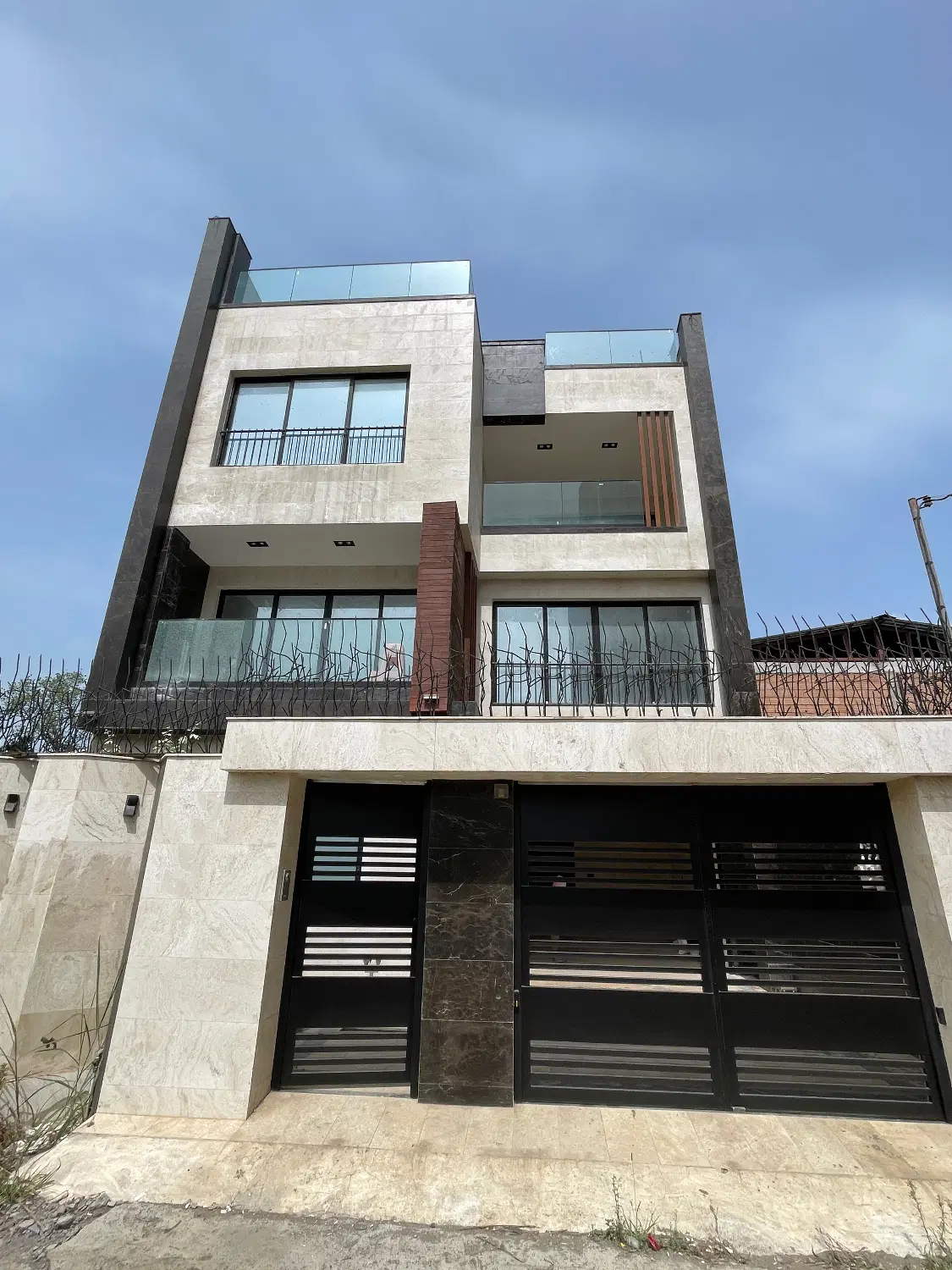 فروش ویلای نوساز تریبلکس