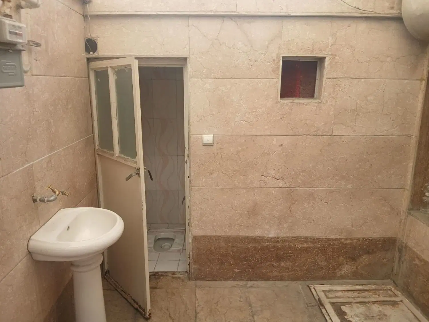 دربستی کلنگی، 40 متر