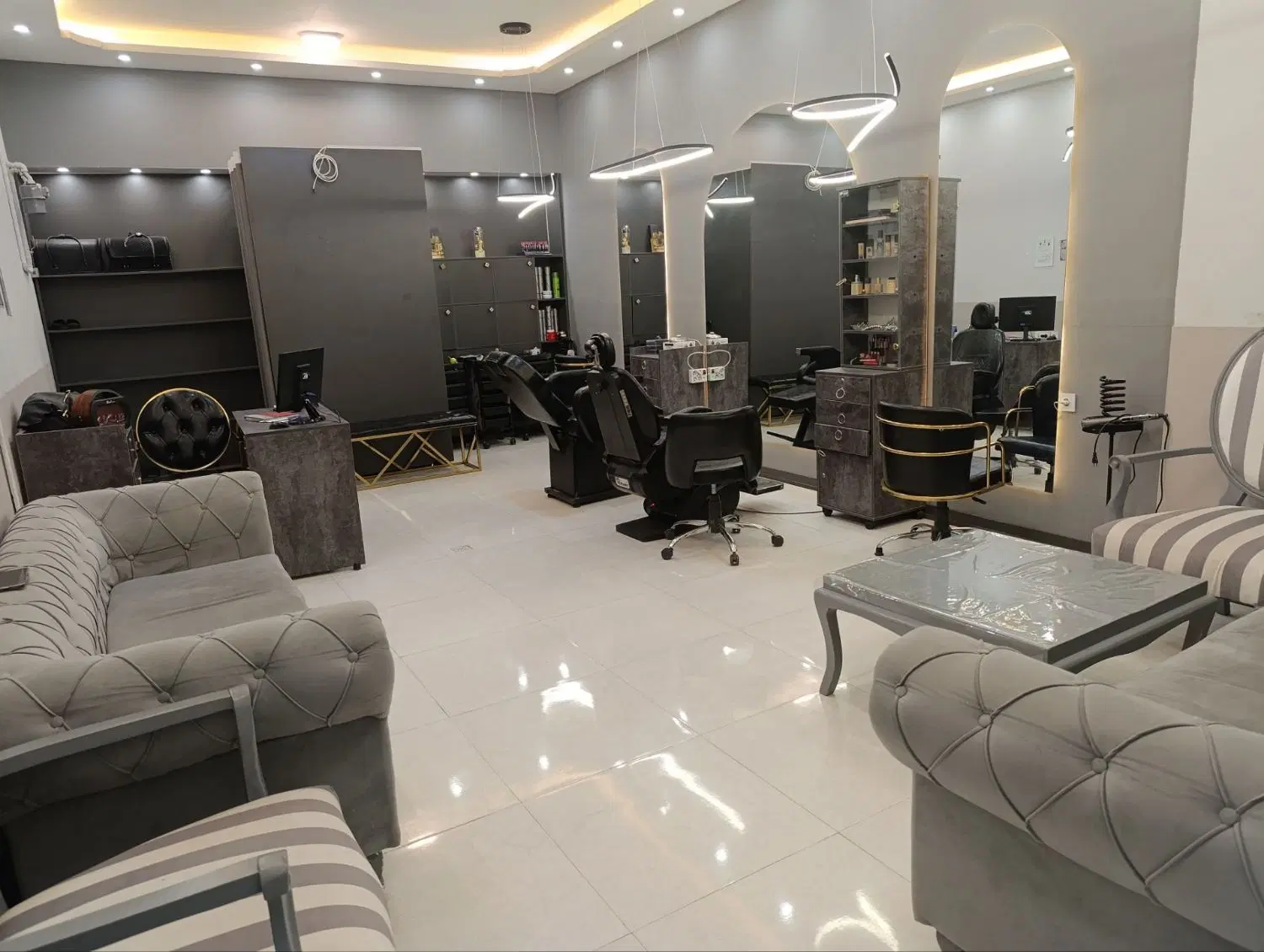 واگذاری سالن زیبایی vip