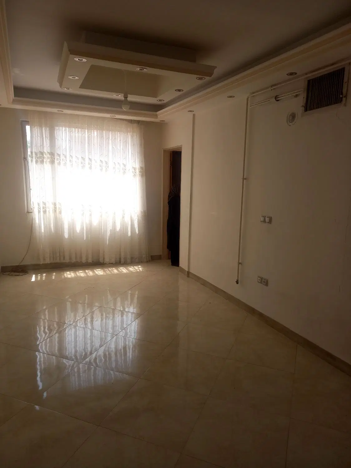 دربست ۱۰۰ متری غفاری یک خواب