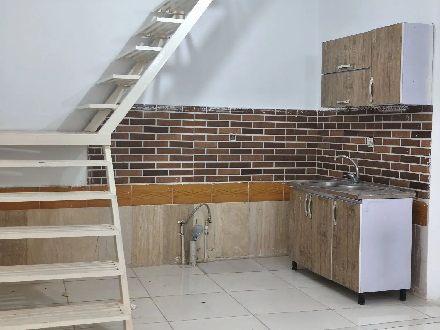 اجاره خونه دوبلکس(هر طبقه جدا سرویس دستشویی حموم)