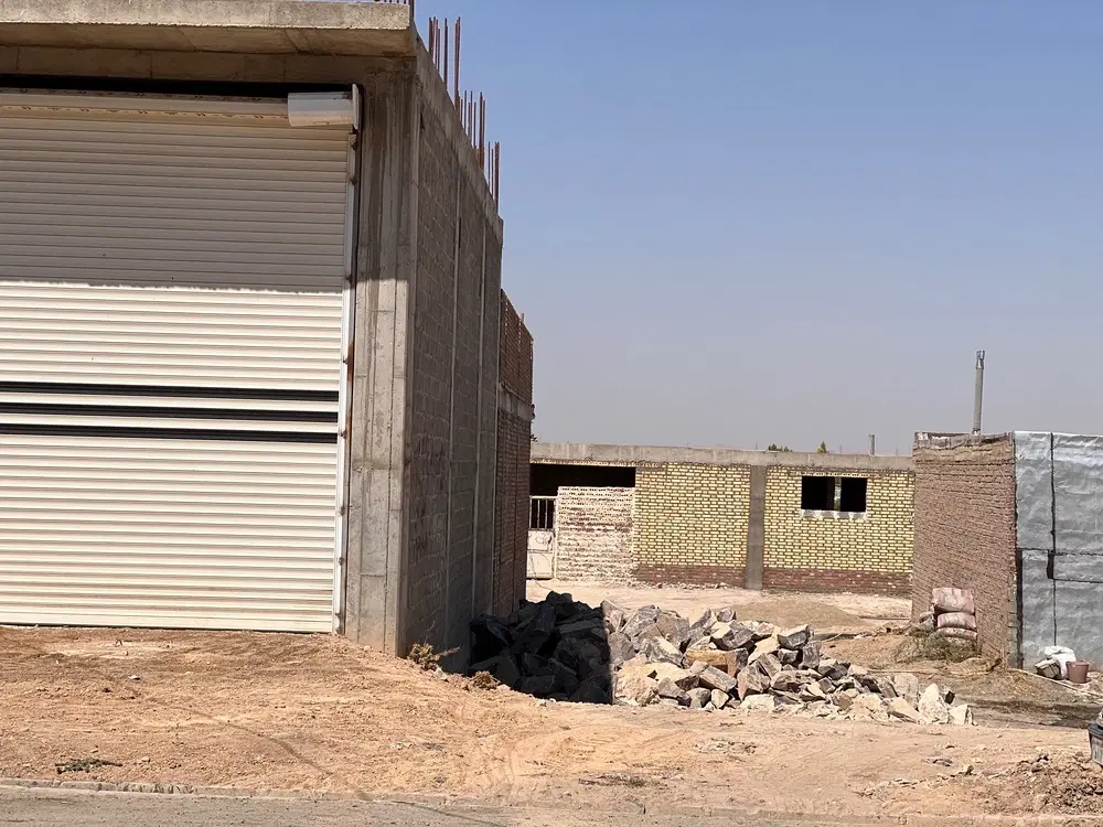 زمین محدوده دارای وام روستایی برروی خیابان گل بهی