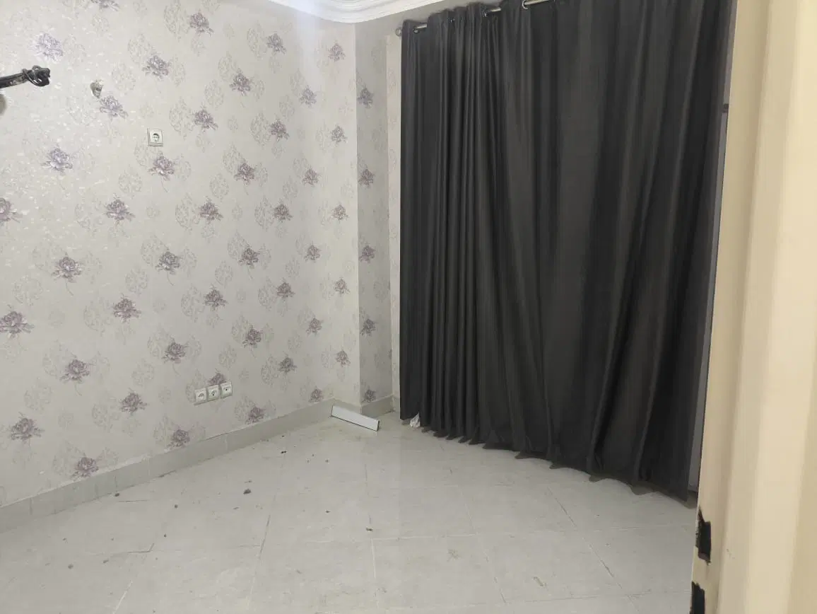 فروش واحد دو خواب 118 متری سه راه جهانبار ( فخار )