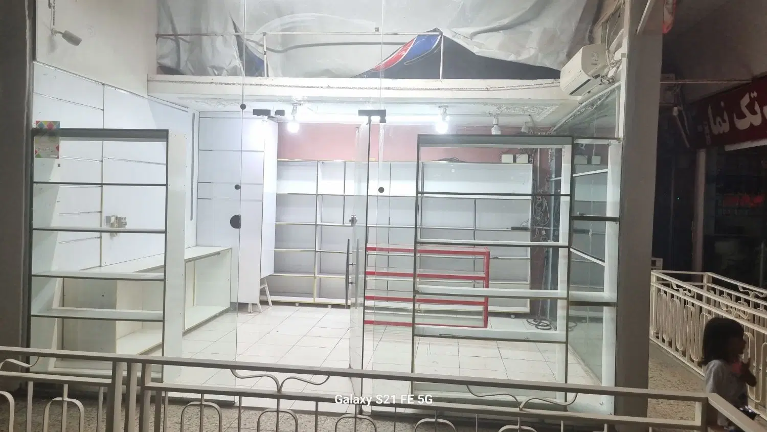 واگذاری سرقفلی یک باب مغازه در پاساژ