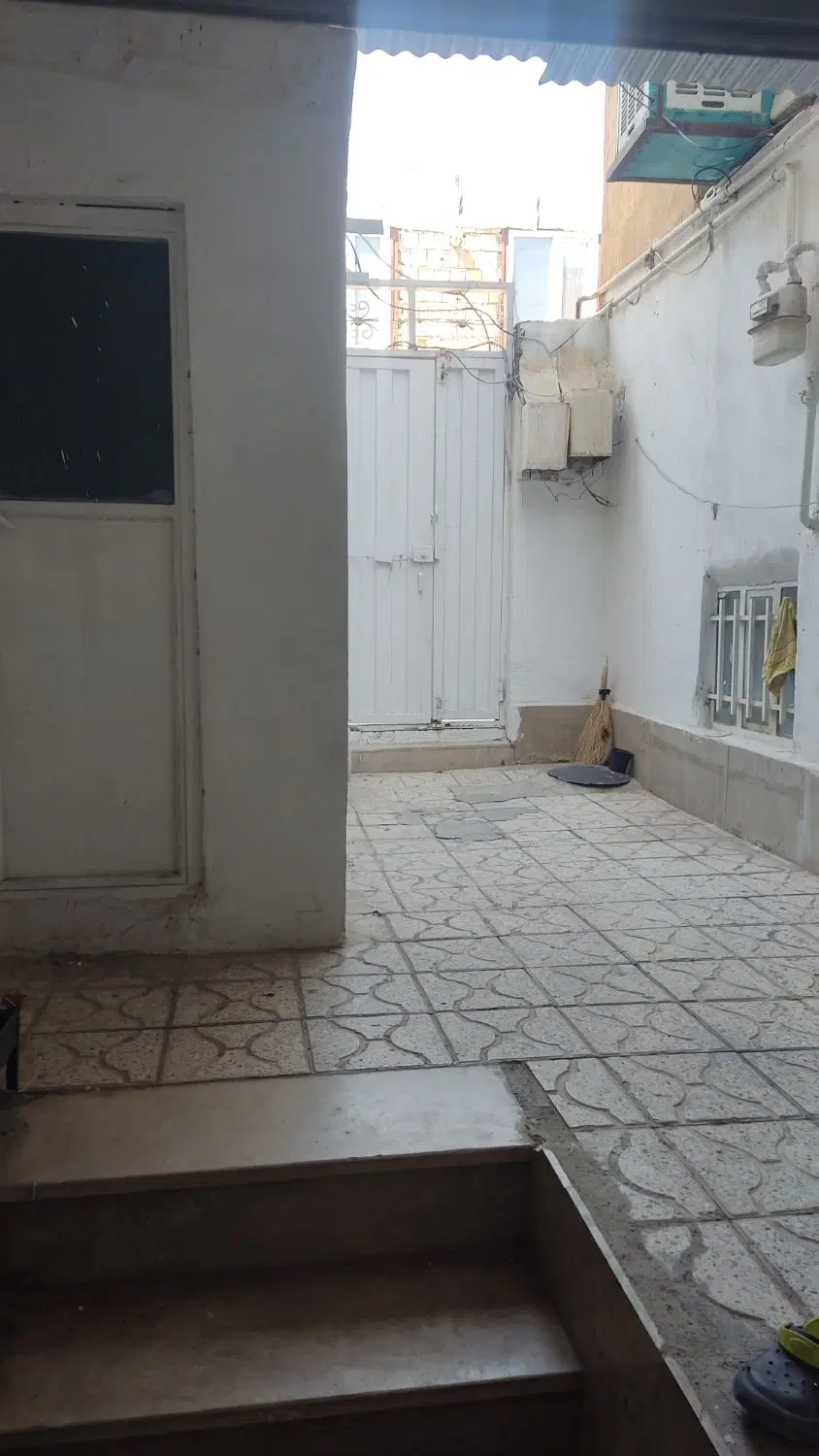 یه خوابه میدان فردوسی