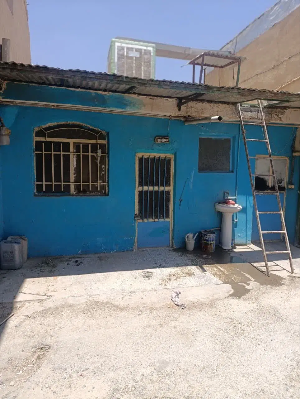 فروش املاک‌