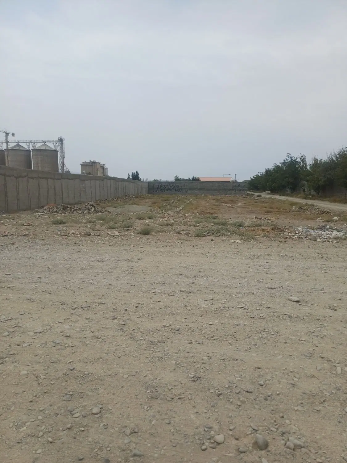 فروش 1200متر زمین کارگاهی