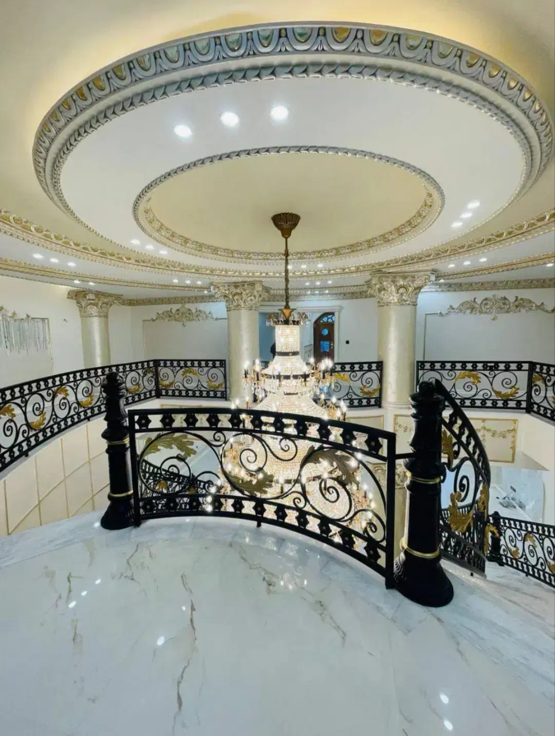عمارت لاکچری ۱۵۰۰متری_همه چی تمام_شهرک اصیل