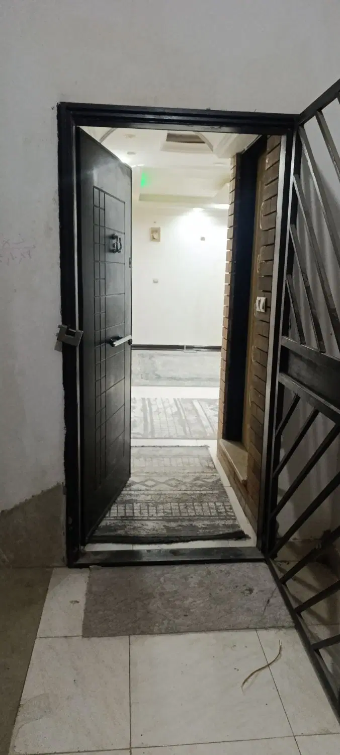 فروش فوق‌العاده واحد آپارتمان بنیاد سازان