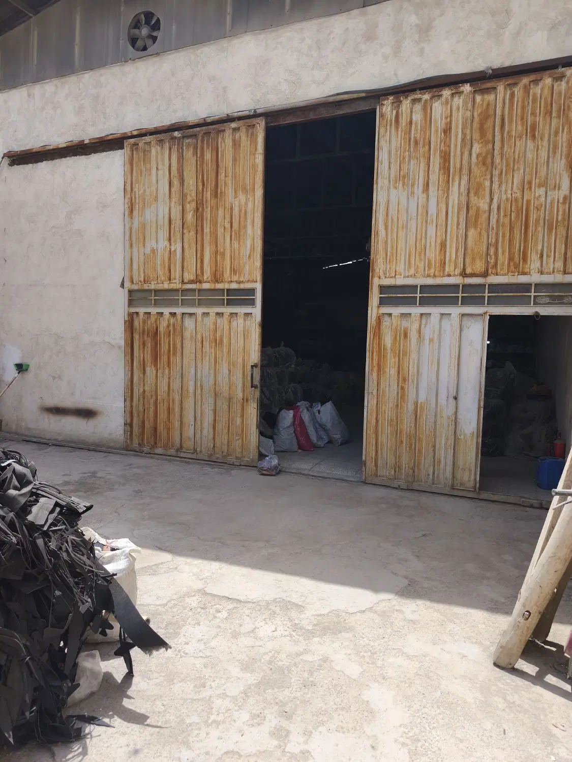 فروش کارگاه در جاده کاشان