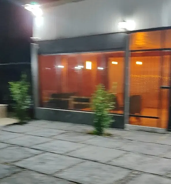 فروش دو دهنه مغازه قسمت دوم دکه ها
