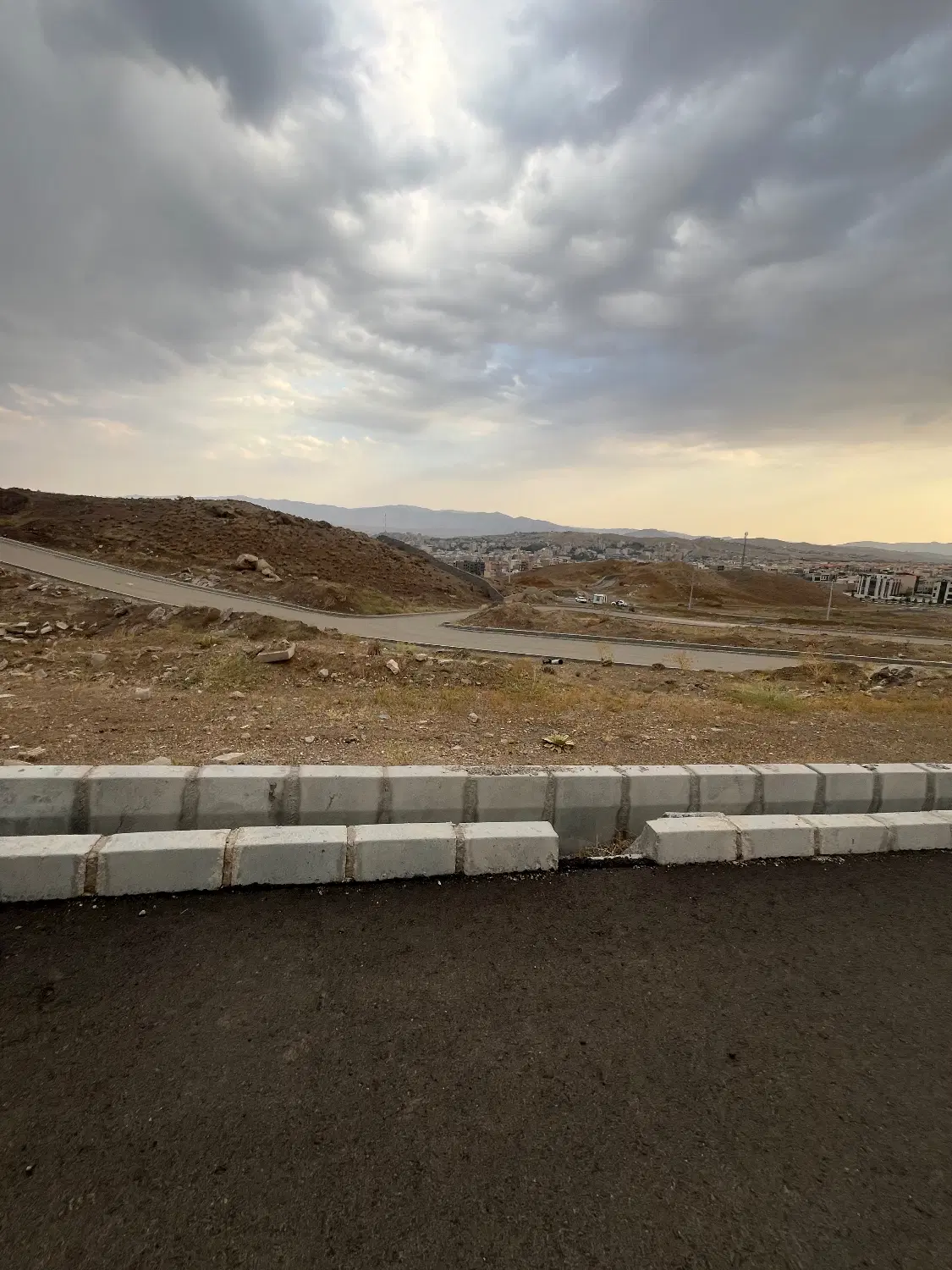 زمین ۱۰۵۰ متری فاز ۴ پردیس
