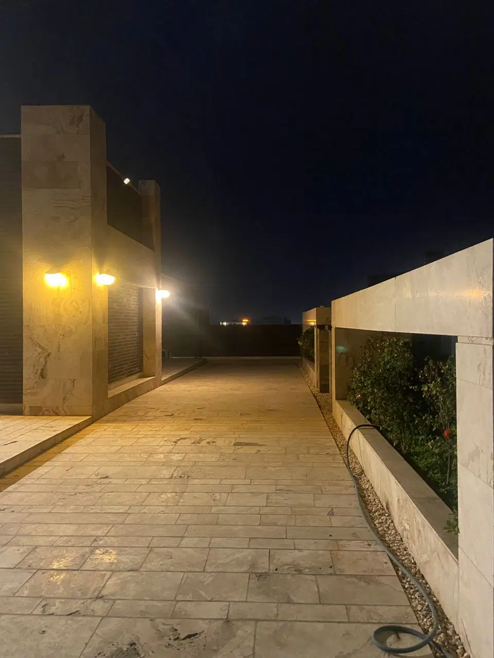 آپارتمان مجلل محور صنعت