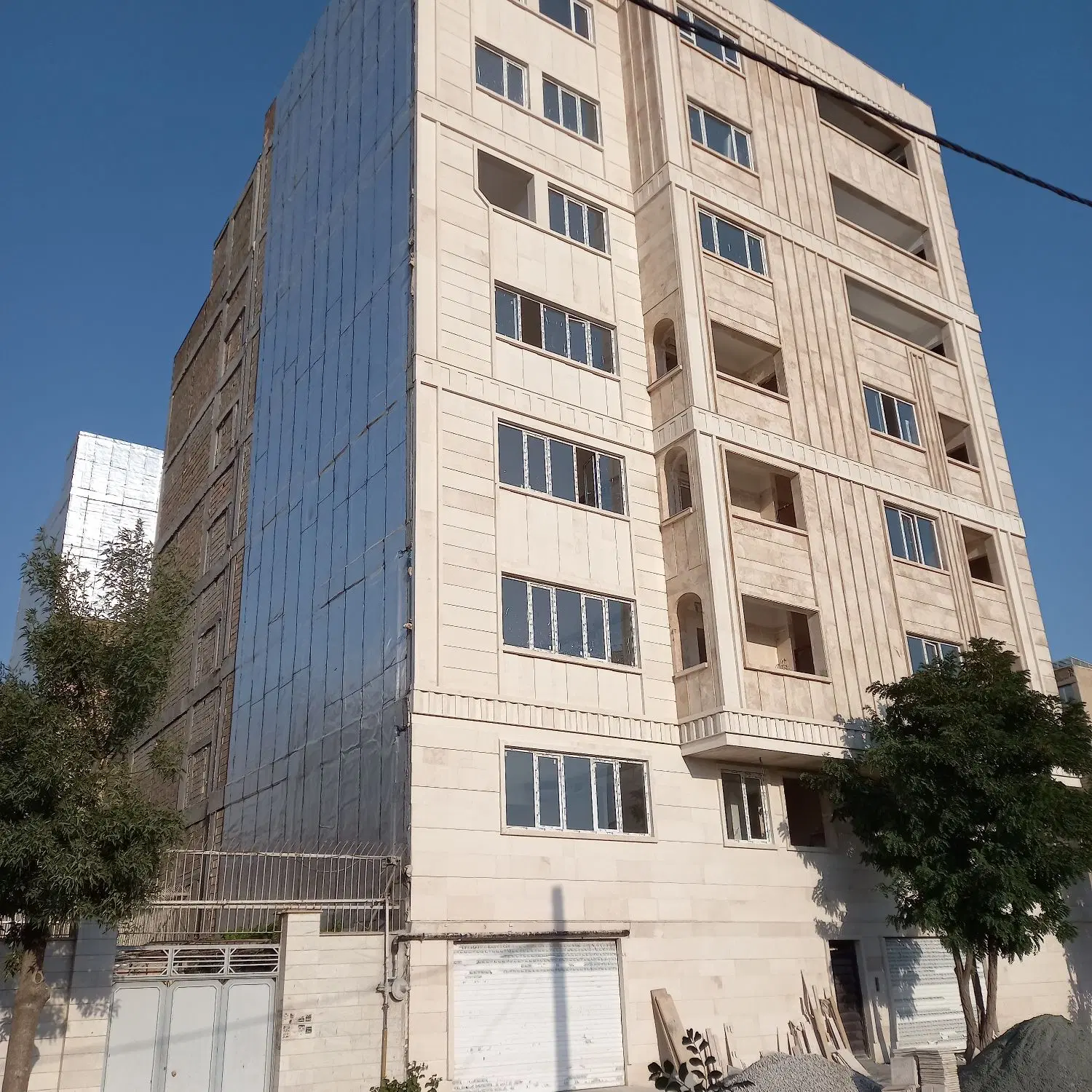آپارتمان خشک فرهنگیان