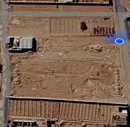 زمین فروشی