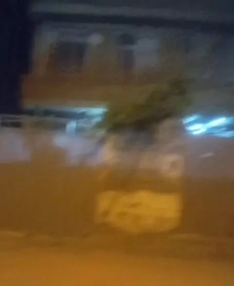 خانه مسکونی دو طبقه