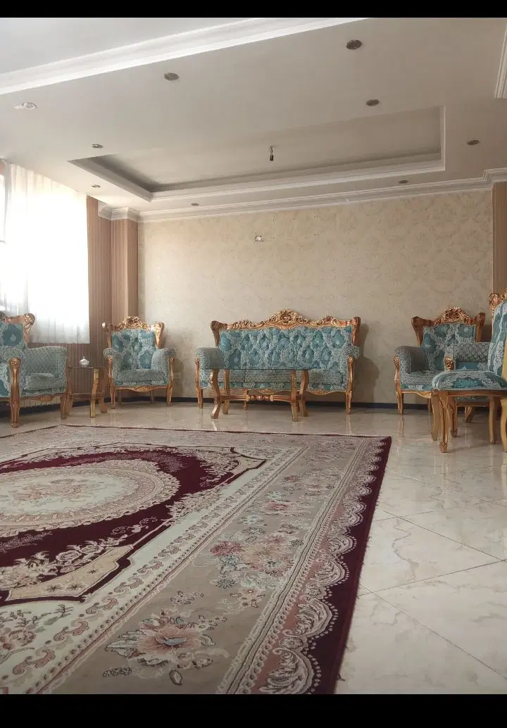 رهن آپارتمان صد متری