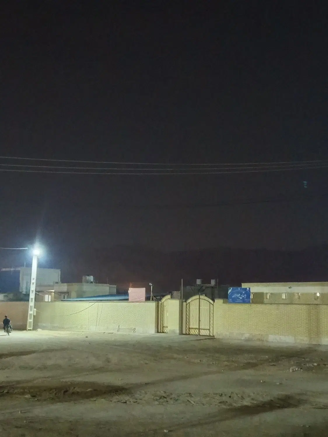 فروش زمین طولا ، شهرک صالحین ،پشت مدرسه