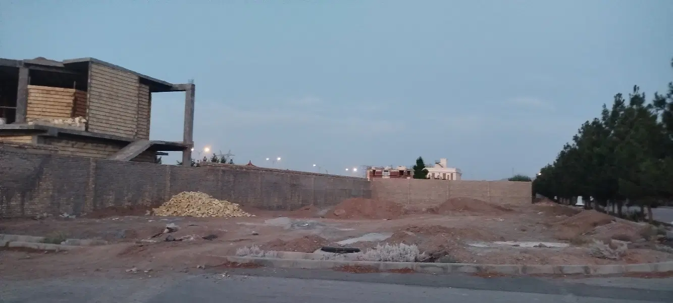 زمین کاریزلند