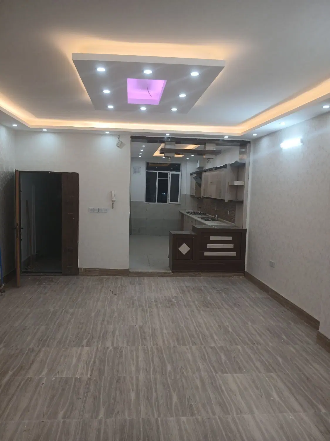 واحد آپارتمان شیک ۸۰ متر
