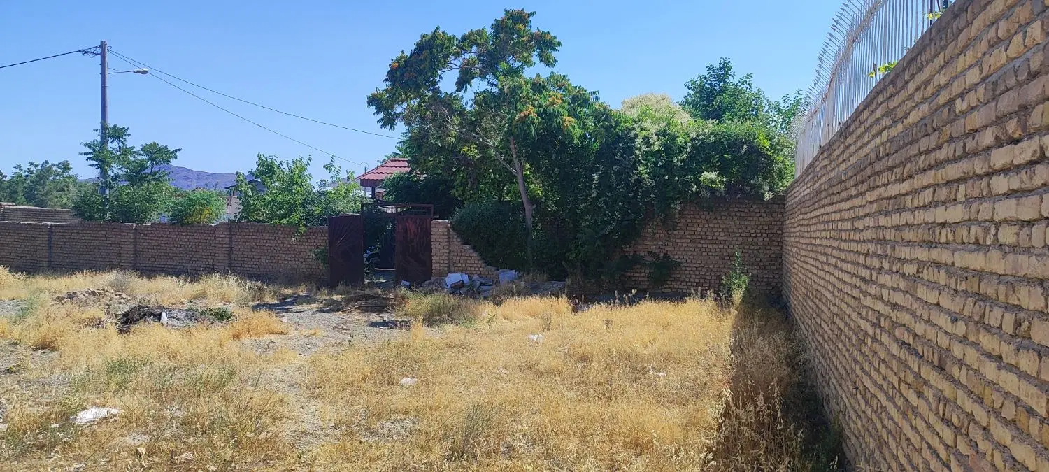 زمین دو ممر شاندیز